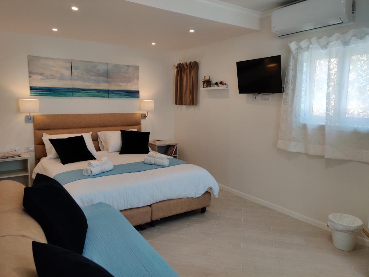 Migdal Luxury J29