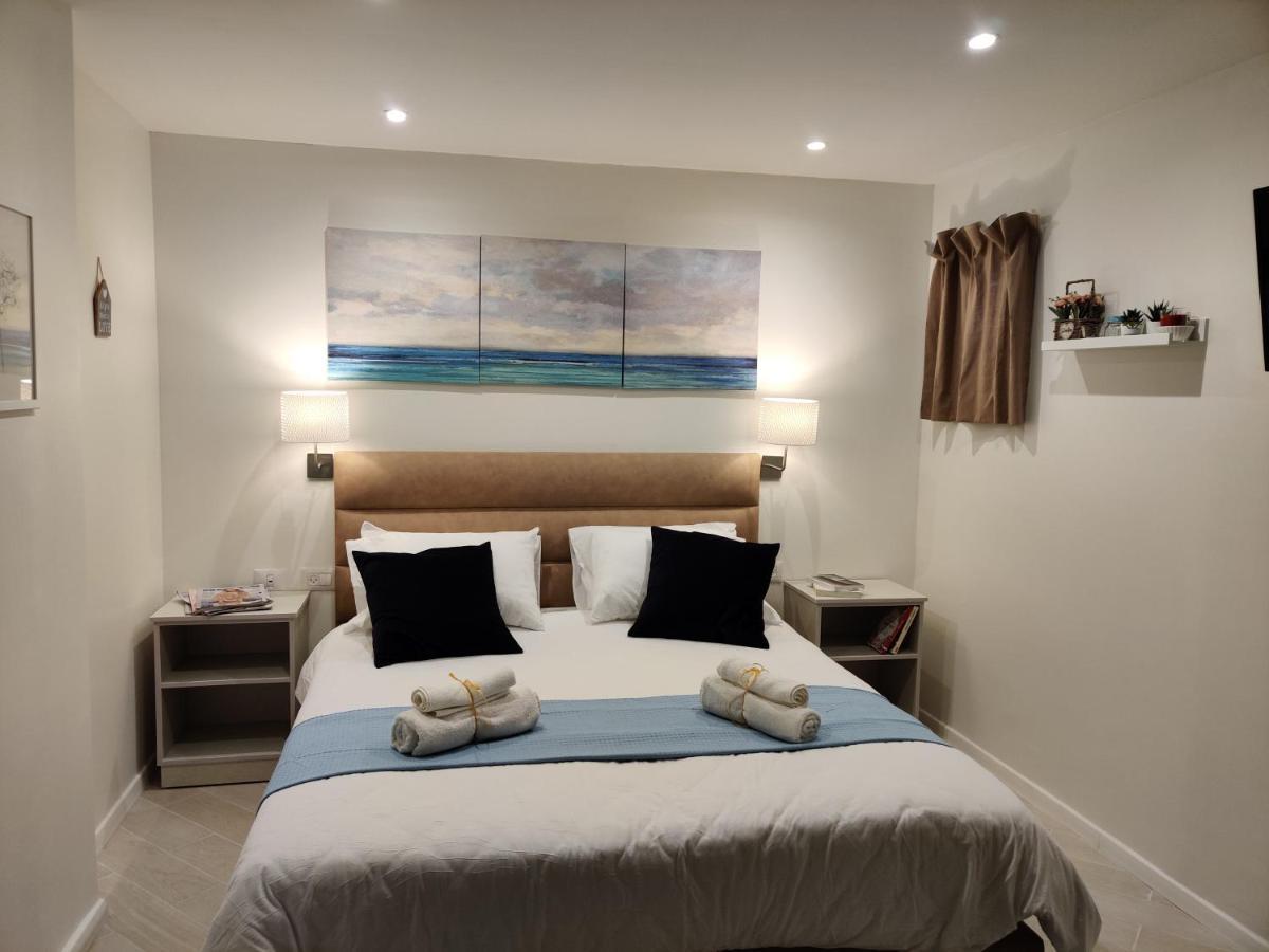 Migdal Luxury J29 Netanya